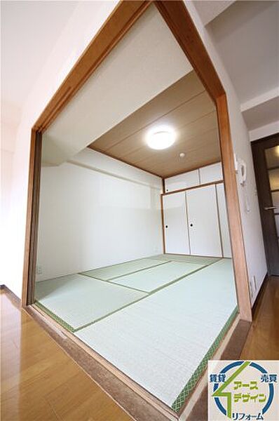 画像27:柔らかい畳が心地よい和室
