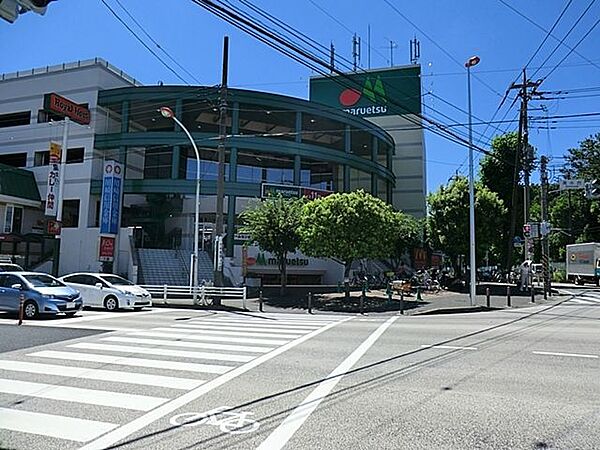マルエツ川崎宮前店 徒歩18分。 1400m