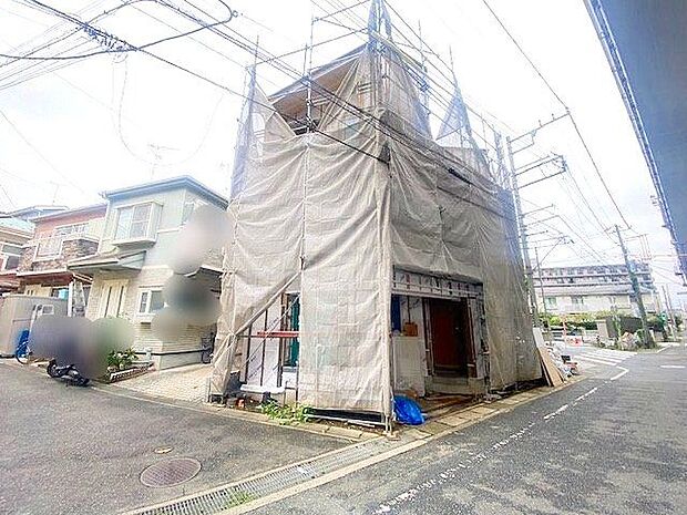 販売現地