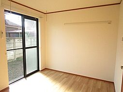 メゾン花水木 102 1階1Kのリビング/ダイニング