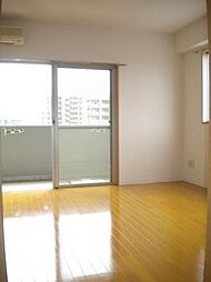 グラビスコート西原 301 3階1Kのリビング/ダイニング