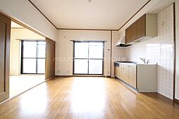 ビラ・クレスト 3階3LDKのリビング/ダイニング