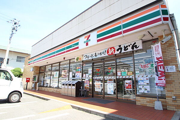 画像20:コンビニ「セブンイレブン広島川内4丁目店まで108ｍ」