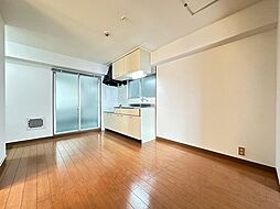 都ビル 2階1LDKのリビング/ダイニング