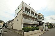 カーサ駅前 3階 築35年5ヶ月の賃貸物件