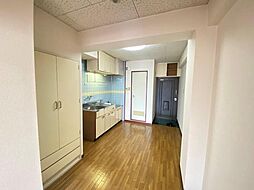 和秀三篠北町ビル 2階1DKのリビング/ダイニング