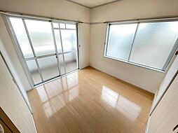 アーク長束 3階2DKのリビング/ダイニング