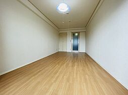 井口クイーンズコート 1階1Kのリビング/ダイニング