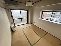 エスタス庚午南 4階1Kのリビング/ダイニング