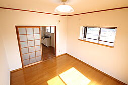 コーポカワモト 3階1DKのリビング/ダイニング