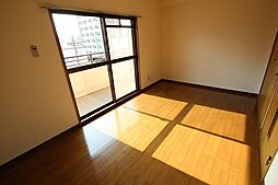 パティオ朋来居 4階1DKのリビング/ダイニング