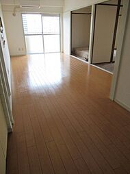 第二吉岡ビル 7階4LDKのリビング/ダイニング