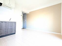 ポーネグリフ 3階ワンルームのリビング/ダイニング