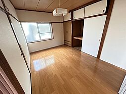 光田ビル 2階2DKのリビング/ダイニング