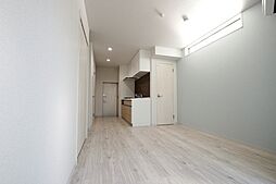 MAISON　BLANCHE 2階ワンルームのリビング/ダイニング