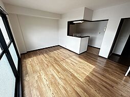 グランデ西原 3階2LDKのリビング/ダイニング