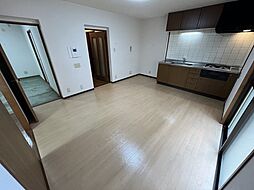 メゾンアルカディア 1階2LDKのリビング/ダイニング