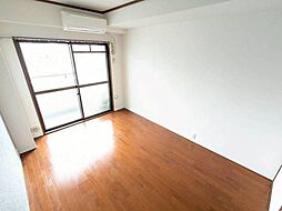 ローベンハイム永井 5階1DKのリビング/ダイニング