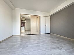 プロヴァンス平野町 4階1DKのリビング/ダイニング