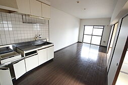 コーポラス大町I 2階3LDKのリビング/ダイニング