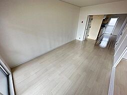 Ｋ’ｓ　Ｂ　ＫＡＩＲＯＥＮ　Ｃ棟 4階3LDKのリビング/ダイニング