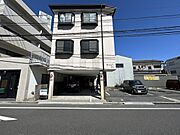 カーメラ冨田 2階 築28年2ヶ月の賃貸物件