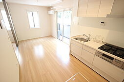 シンフォニア 1階1LDKのリビング/ダイニング