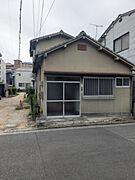 江波駅より徒歩12分 築70年8ヶ月 2階建の賃貸物件