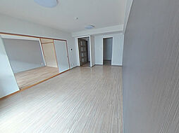 グリーンコート毘沙門 3階2LDKのリビング/ダイニング