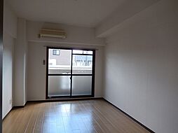 ティアラサイワ 2階1Kのリビング/ダイニング