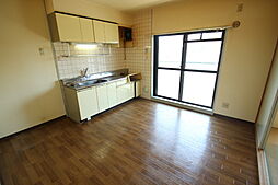 オーヂ八幡東 3階3DKのリビング/ダイニング