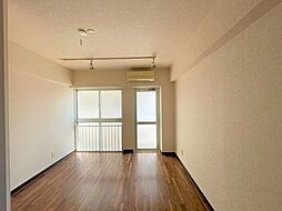 K’s COURT 2階ワンルームのリビング/ダイニング