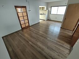 吉岡第二ビル 3階3LDKのリビング/ダイニング