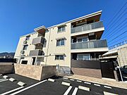 一番館 3階 築2年8ヶ月の賃貸物件