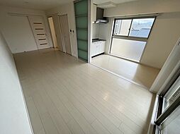 リアルエステート東原タワー 5階1Kのリビング/ダイニング