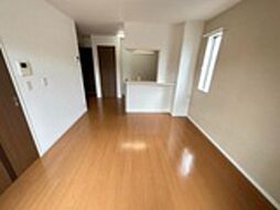 ユニヴァリィ スプリングコート 1階1LDKのリビング/ダイニング