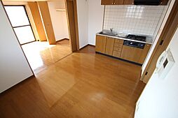 ティアラ堺町 301 3階1LDKのリビング/ダイニング