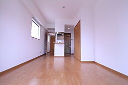 大手町グレースヒル 6階ワンルームのリビング/ダイニング