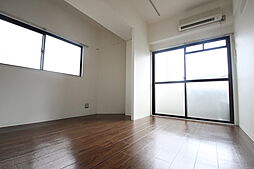 スリーゼ白島 301 3階1Kのリビング/ダイニング