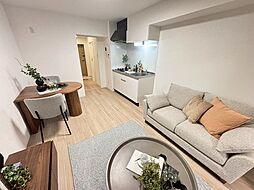 YELLSTAGE長束EAST 3階1LDKのリビング/ダイニング