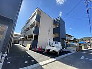 古市橋駅より徒歩11分 築3年9ヶ月 3階建の賃貸物件