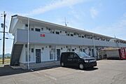寺家駅より徒歩27分 1階 築32年6ヶ月の賃貸物件