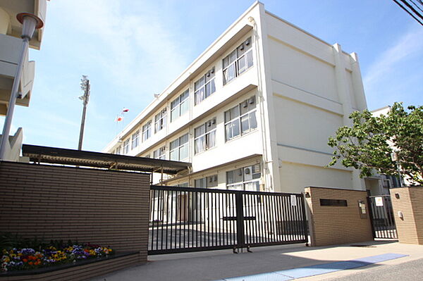 画像23:小学校「広島市立川内小学校まで456ｍ」