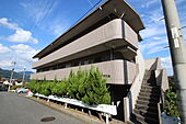 広島市安佐南区高取南2丁目 3階建 築32年のイメージ
