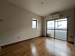 パインハウスI 3階ワンルームのリビング/ダイニング