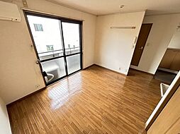 グランディーＹ 2階ワンルームのリビング/ダイニング