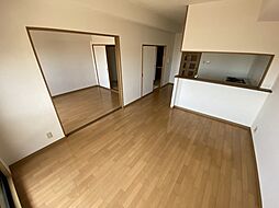 グリーンコート井口 2階3LDKのリビング/ダイニング