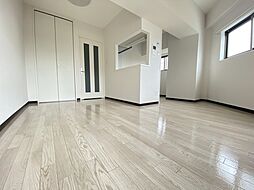 エトゥール古江駅前 2階ワンルームのリビング/ダイニング