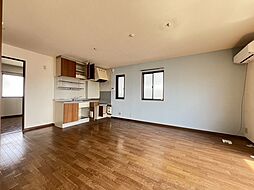 メゾンドール郡山 2階2LDKのリビング/ダイニング