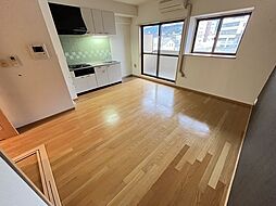 裕紀マンション 4階1LDKのリビング/ダイニング